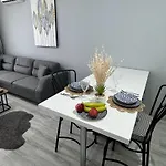 Two Bedroom Evleri