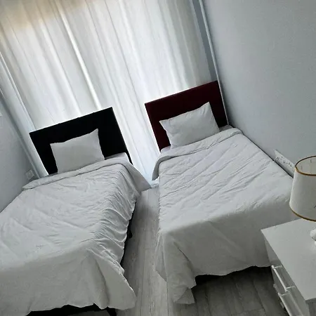 Lux Two Bedroom Swimming Pool Evleri *